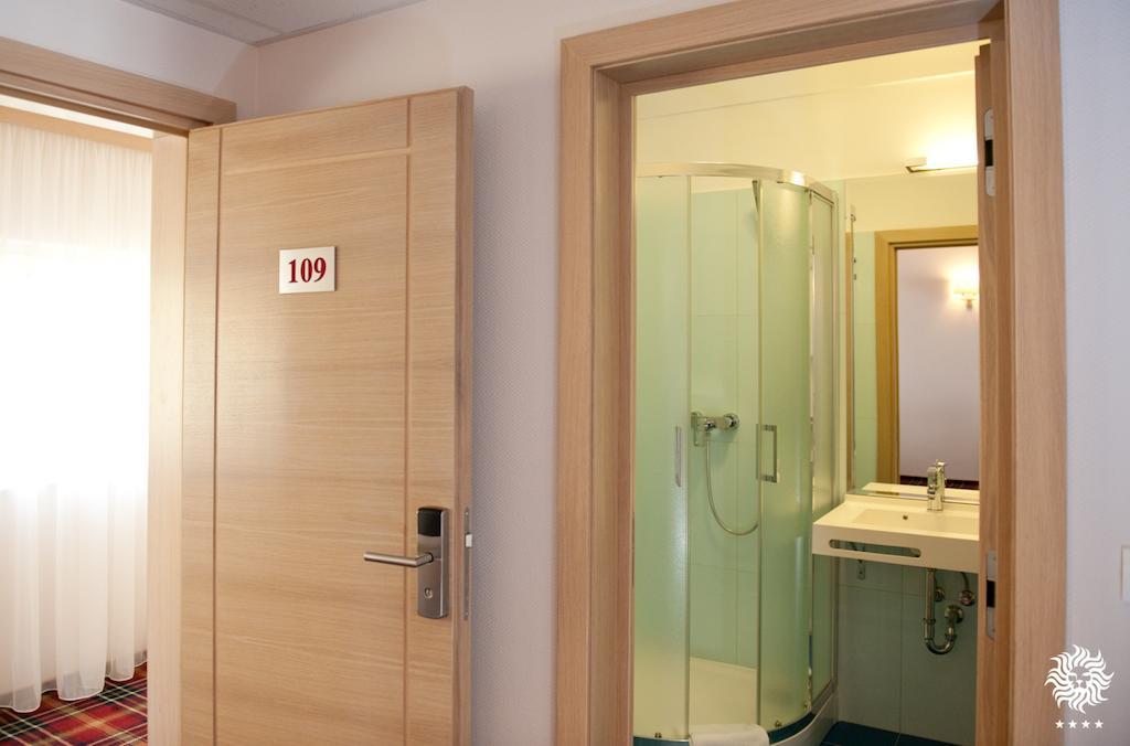 Hotel Leon & Spa อาราด ห้อง รูปภาพ
